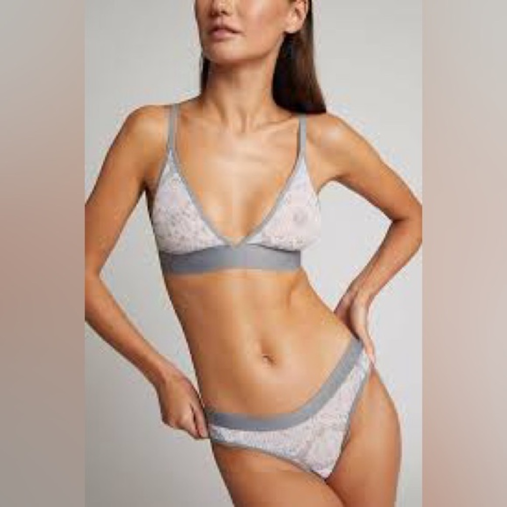 Negative Underwear Sieve Triangle Bra in White Boa